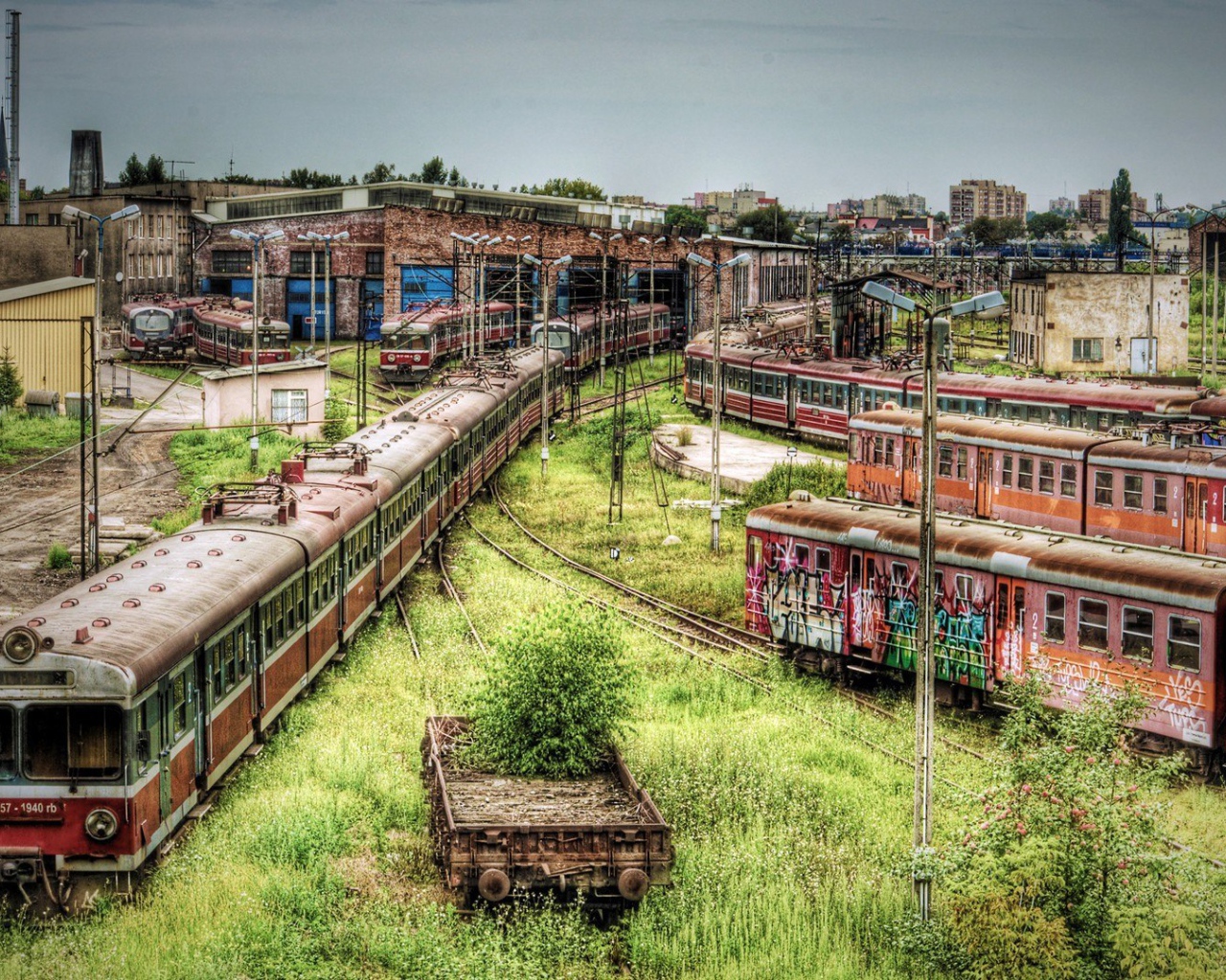 Кладбище старых электричек