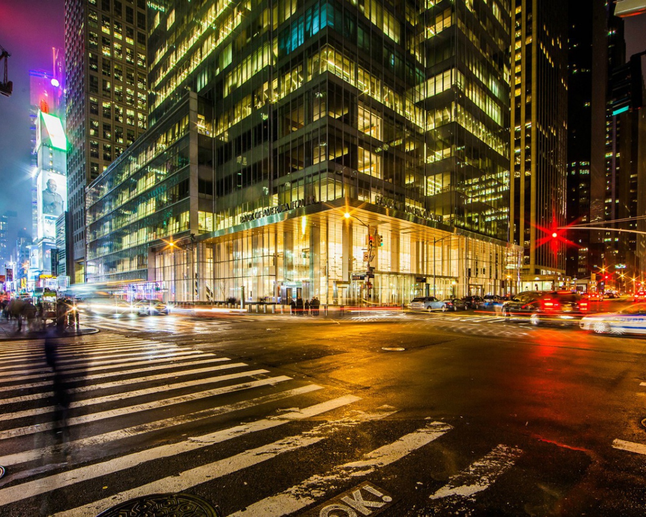 Перекресток в Нью-Йорке