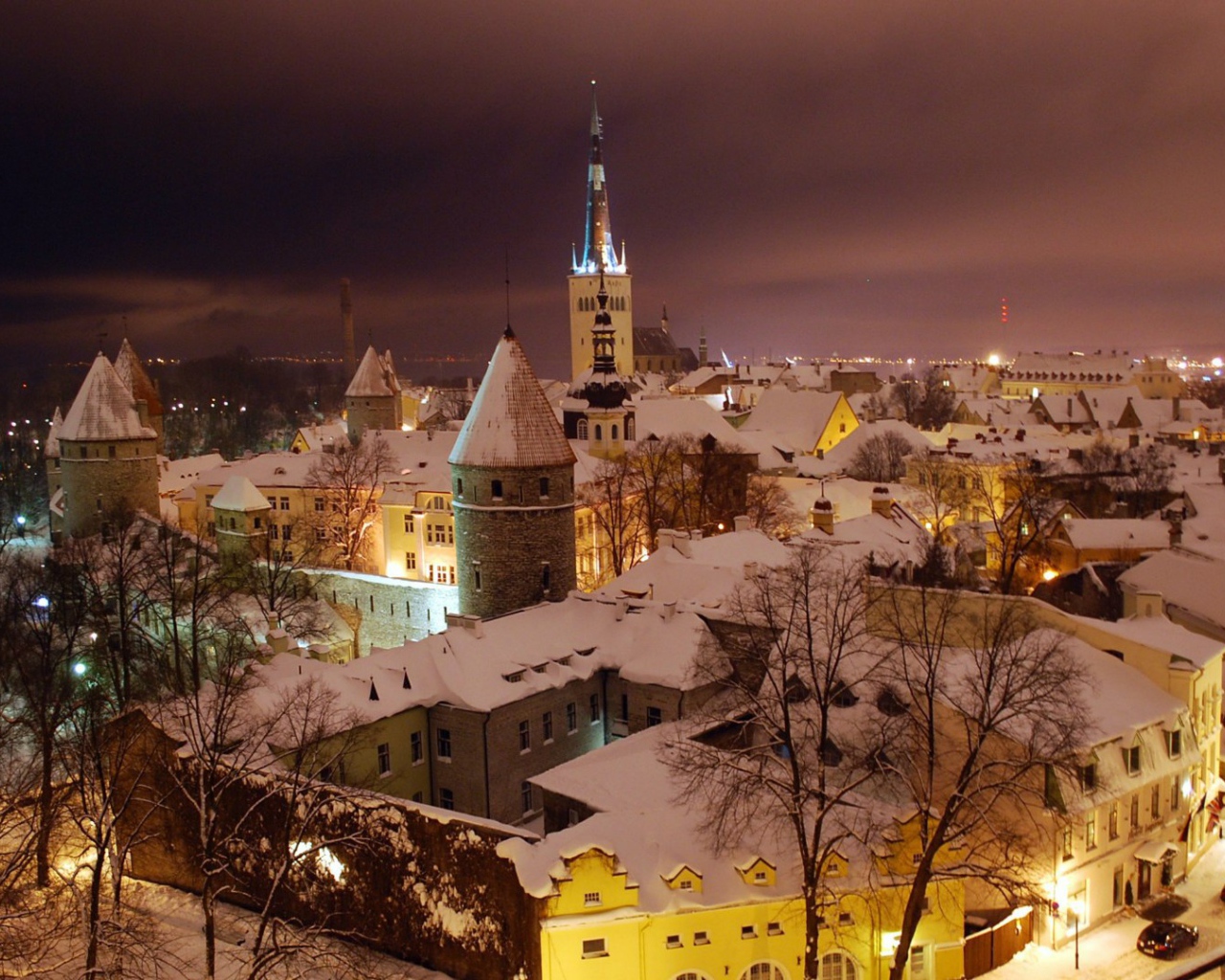 Вечерний город Таллинн