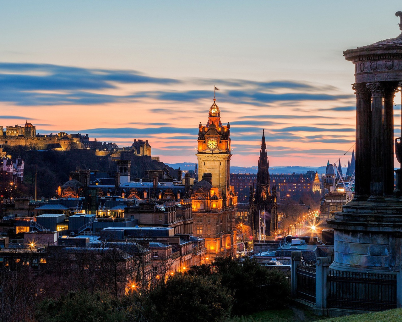 Вечер в Эдинбурге