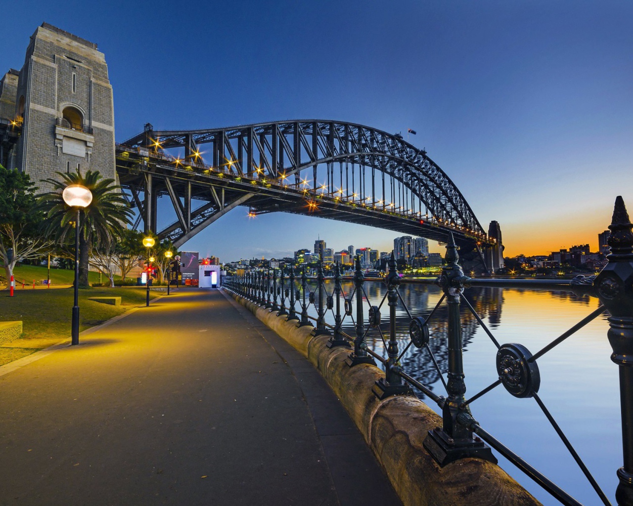 Вечерняя набережная в Сиднее