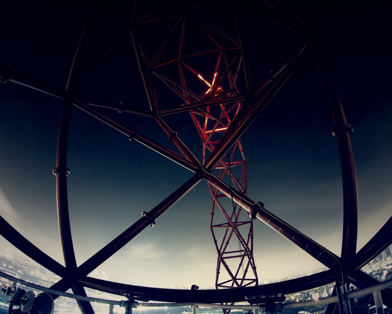 Металлические конструкции телевышки