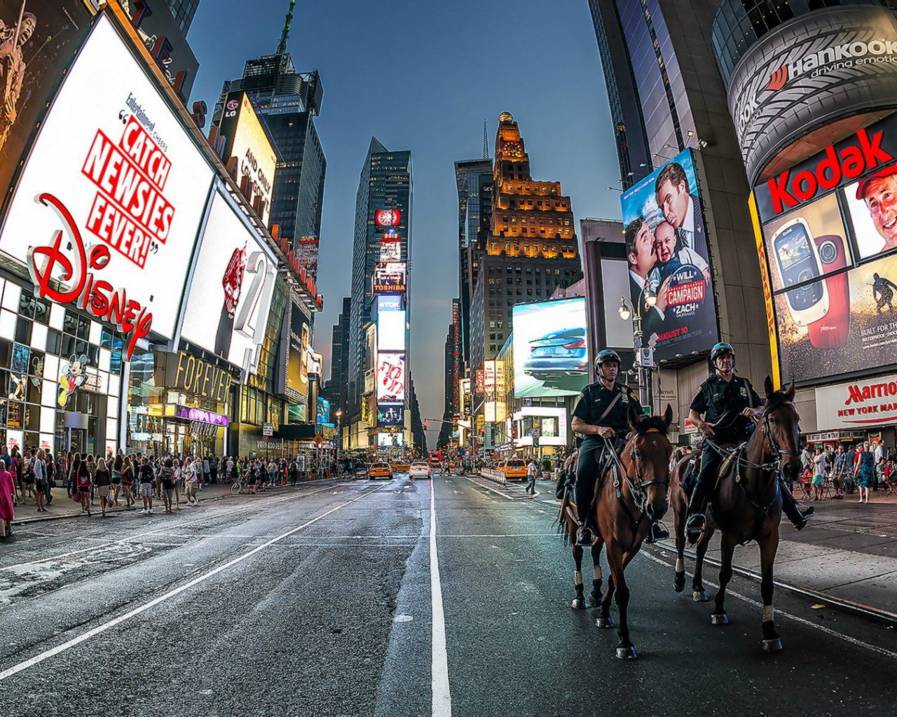 Конная полиция в Нью-Йорке