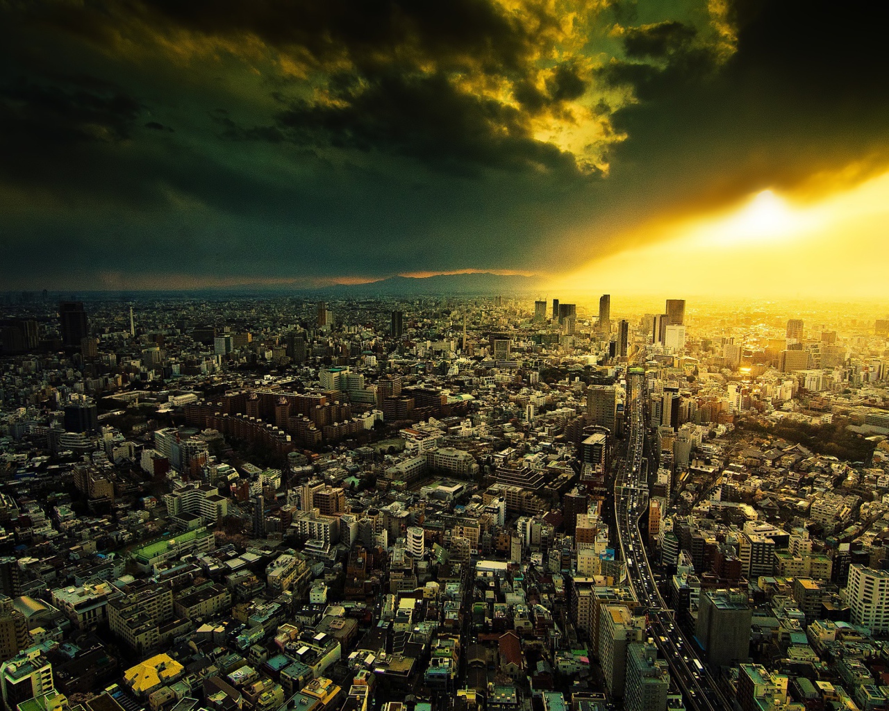 Ночь наступает над огромным городом