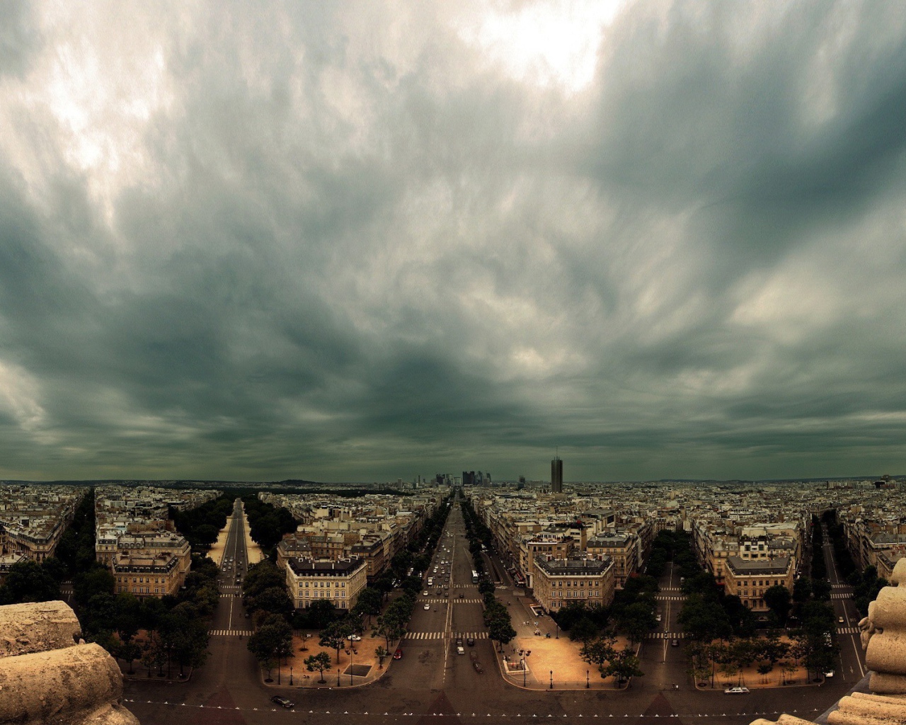 Панорама улиц в Париже