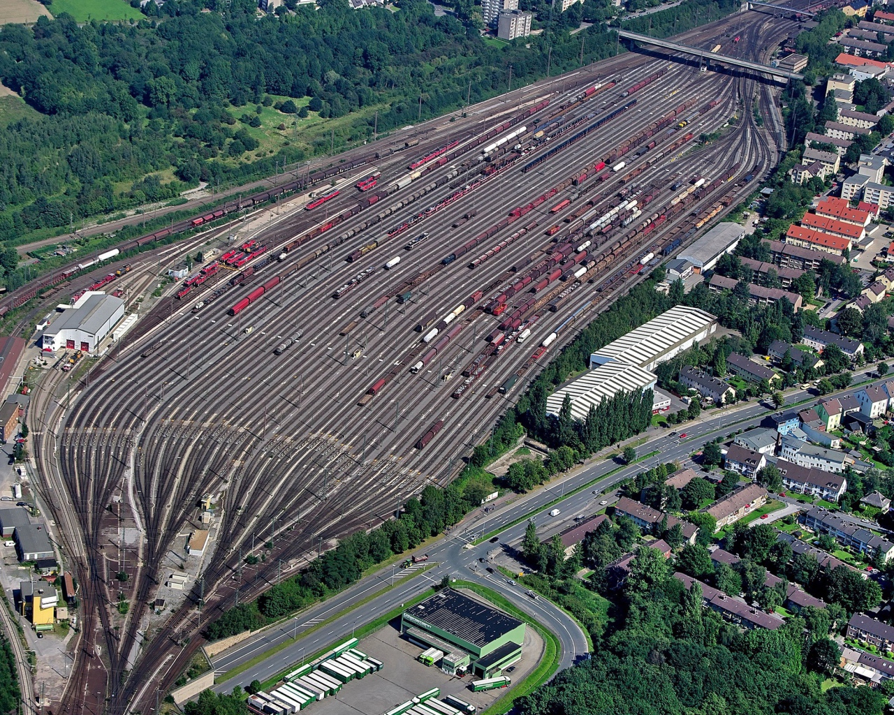 Фото сортировочной станции с высоты