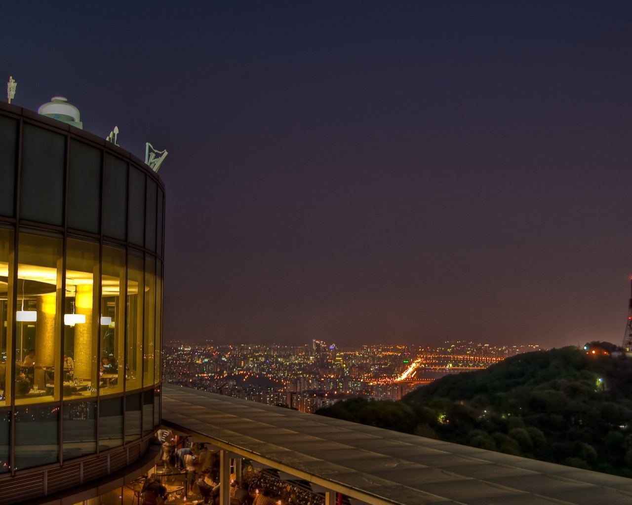 Ресторан с видом на Токио