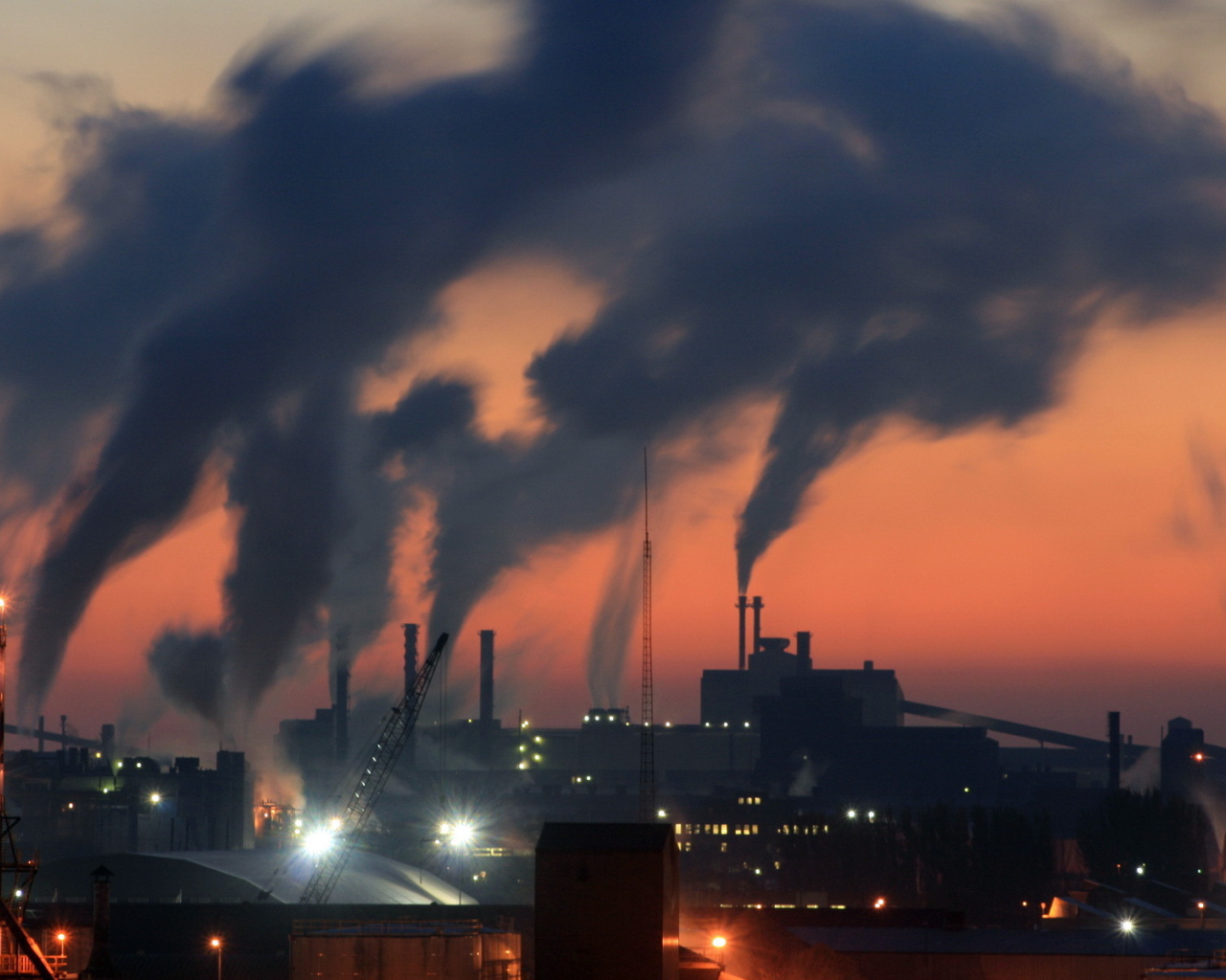 Дымящие трубы города