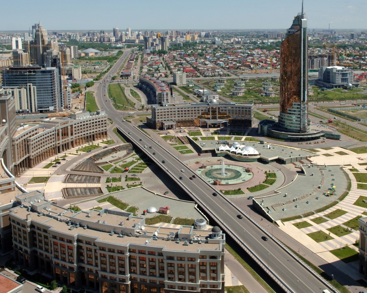 Центральная площадь Астаны, Казахстан