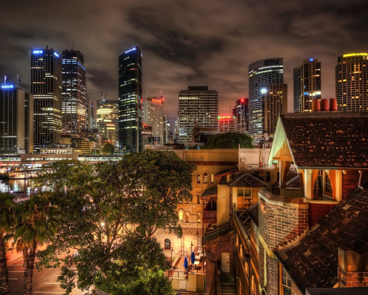 Огни ночного города, фото HDR