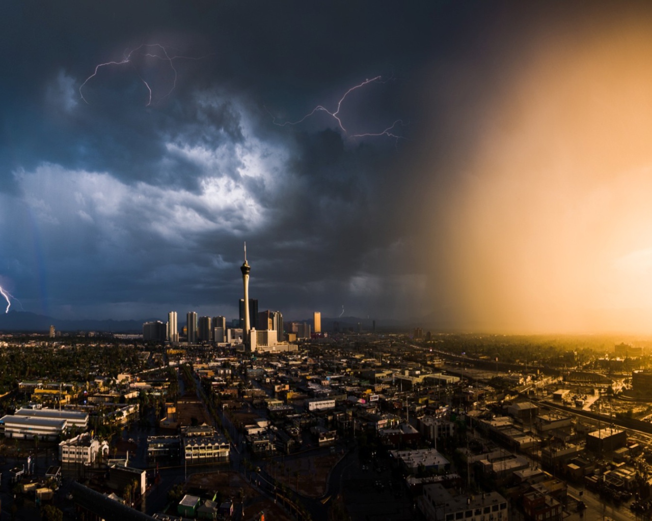 Гроза над Лас-Вегасом, США