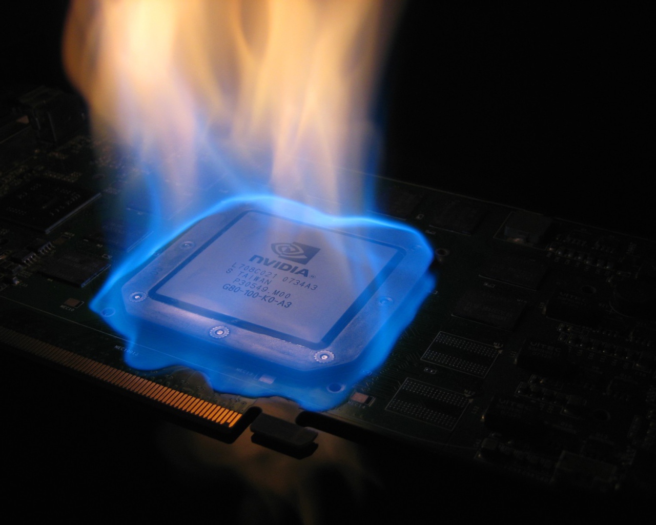 Чип Nvidia горит синим пламенем