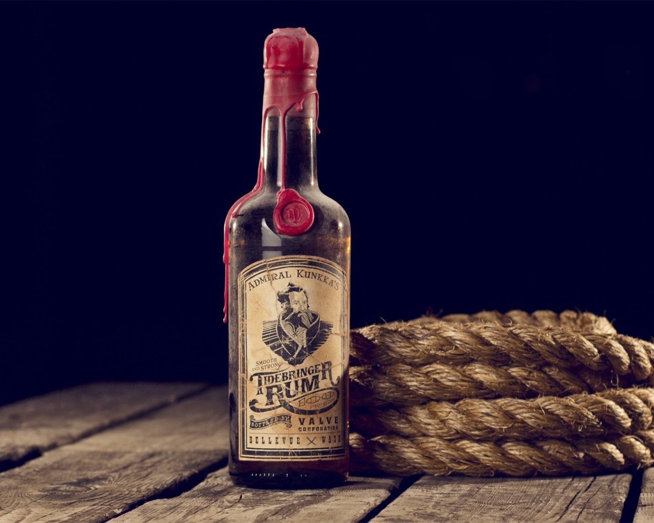 Бутылка рома и корабельный канат