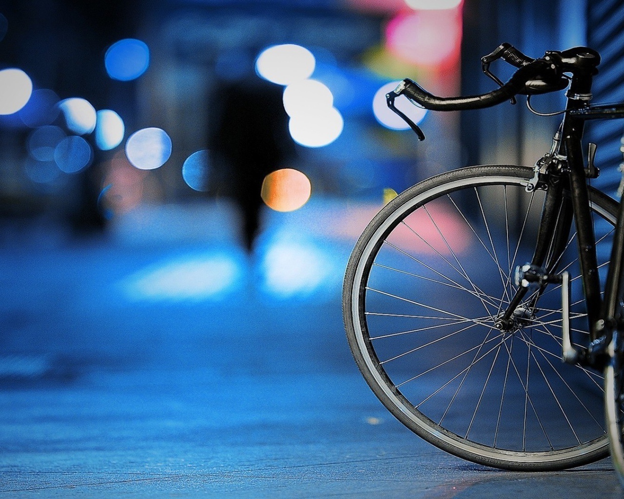 Оставленный хозяином велосипед