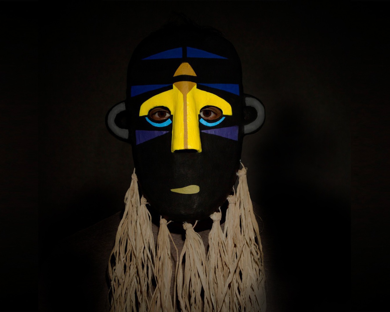 Маска аборигена из Африки