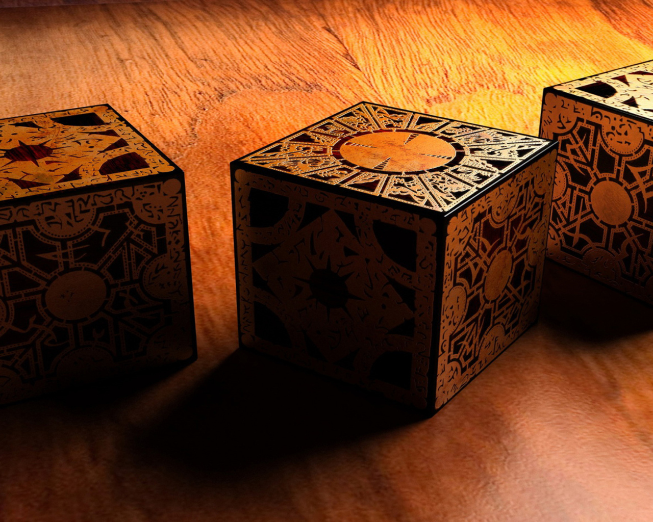 Резные кубы из дерева