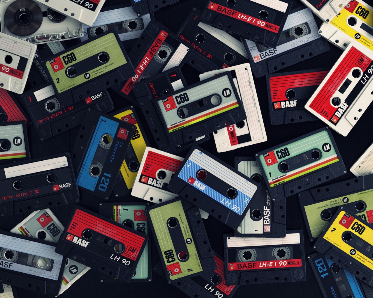 Film music cassettes