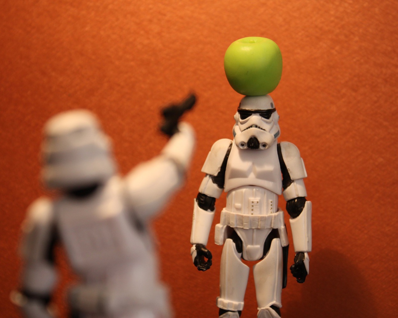 Имперские штурмовики развлекаются