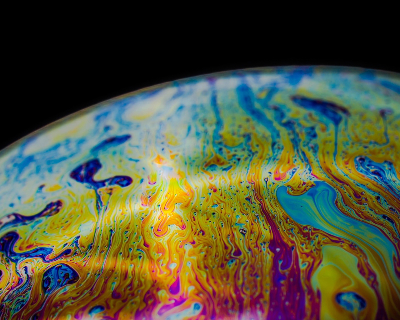 Макро фото мыльного пузыря