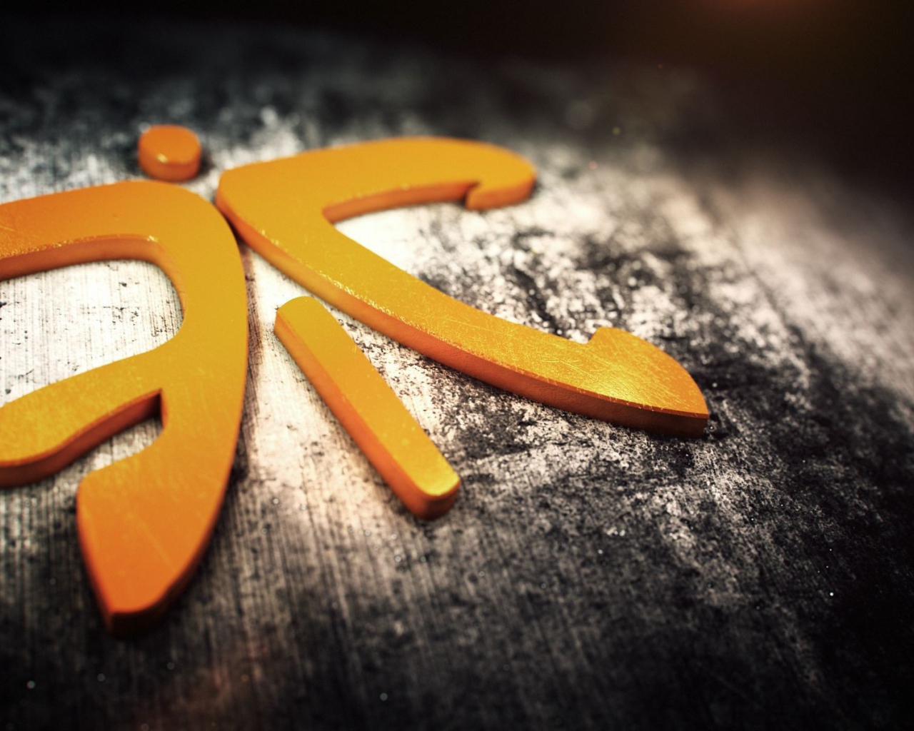 Оранжевый иероглиф фигурка