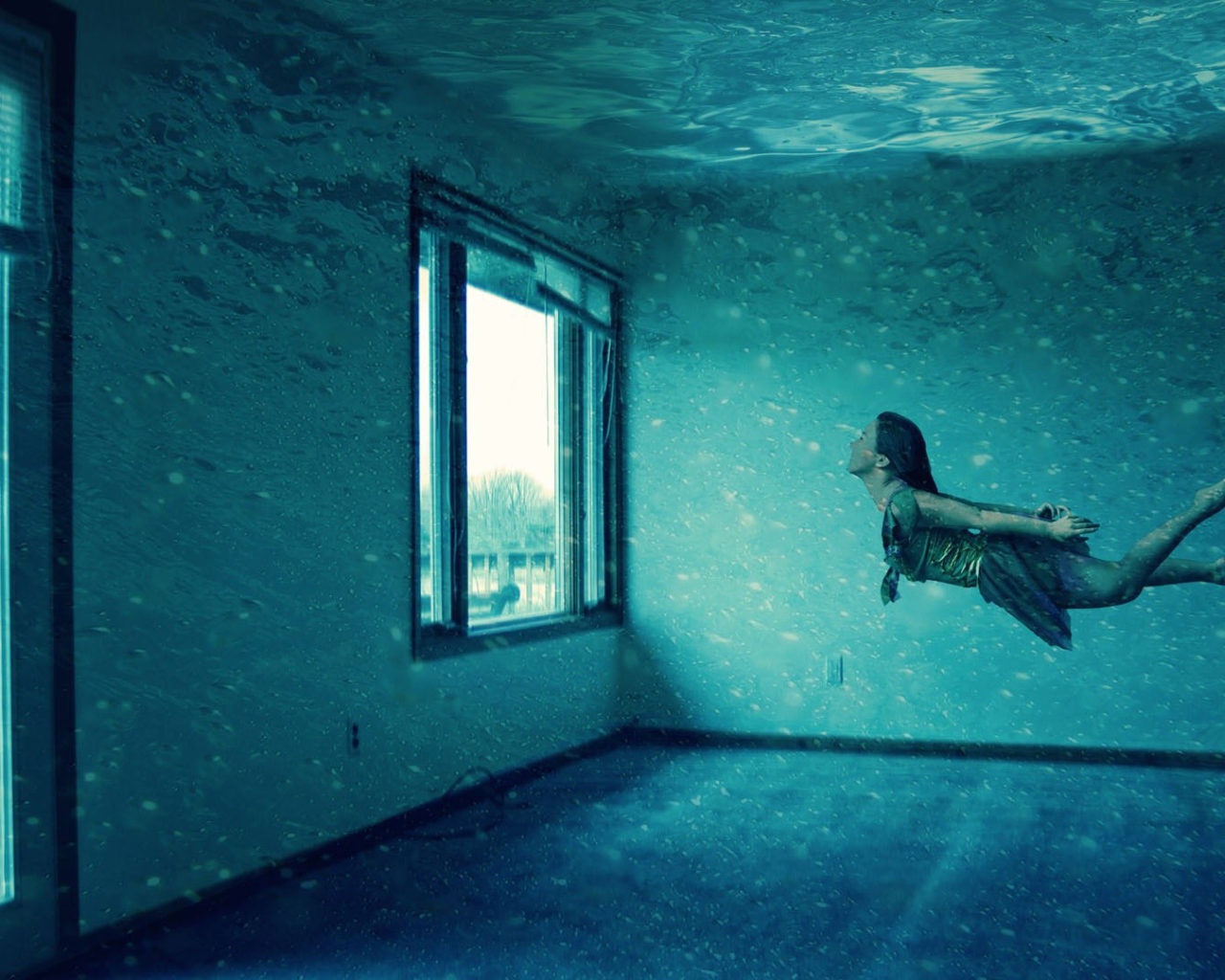 Бассейн внутри квартиры