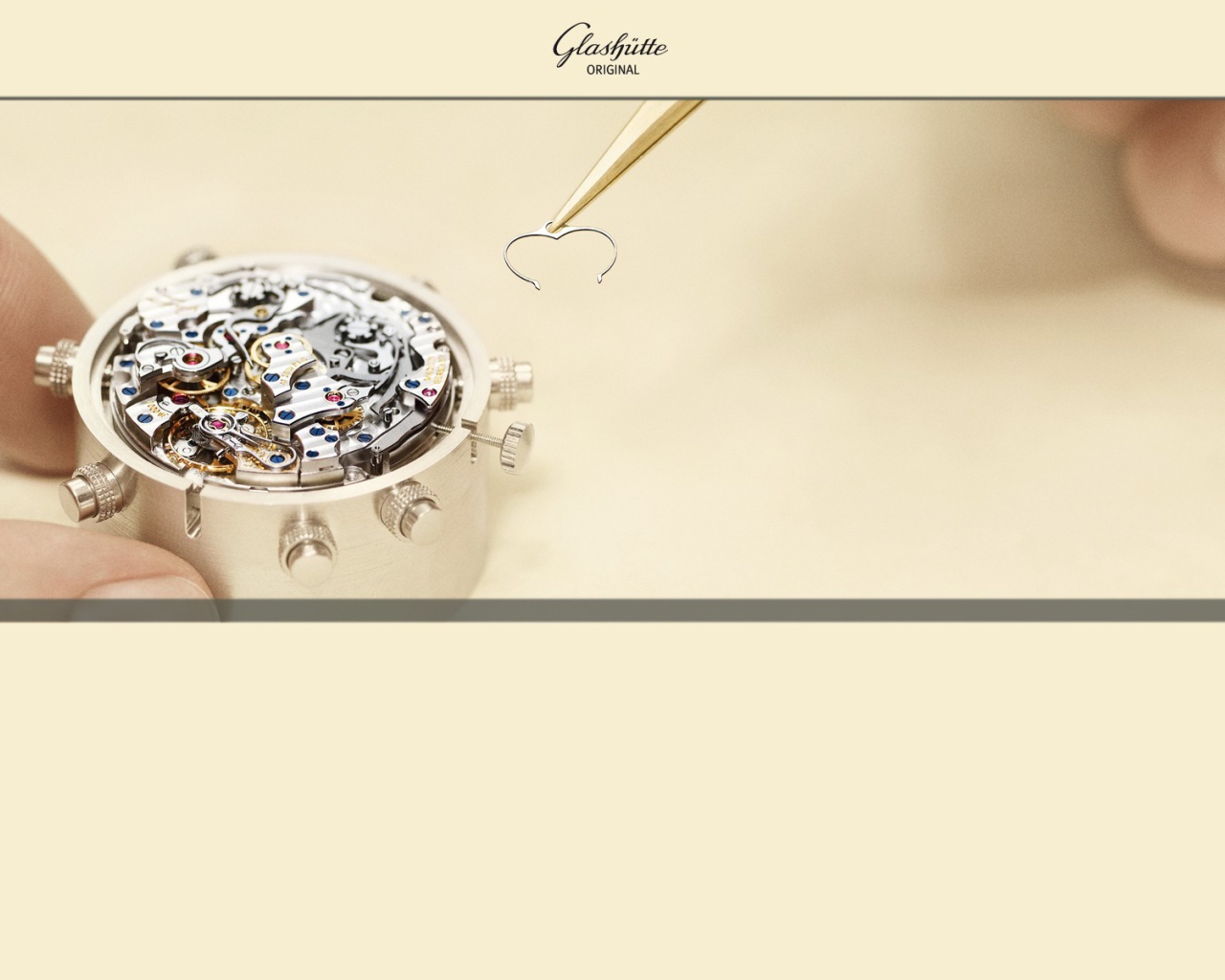 Сборка механизма дорогих белых часов