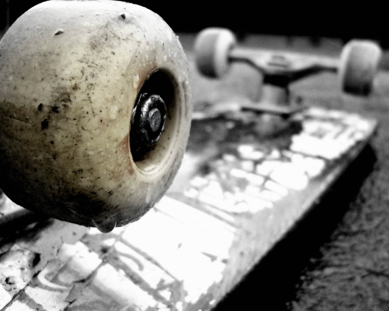 Перевернутый скейтборд