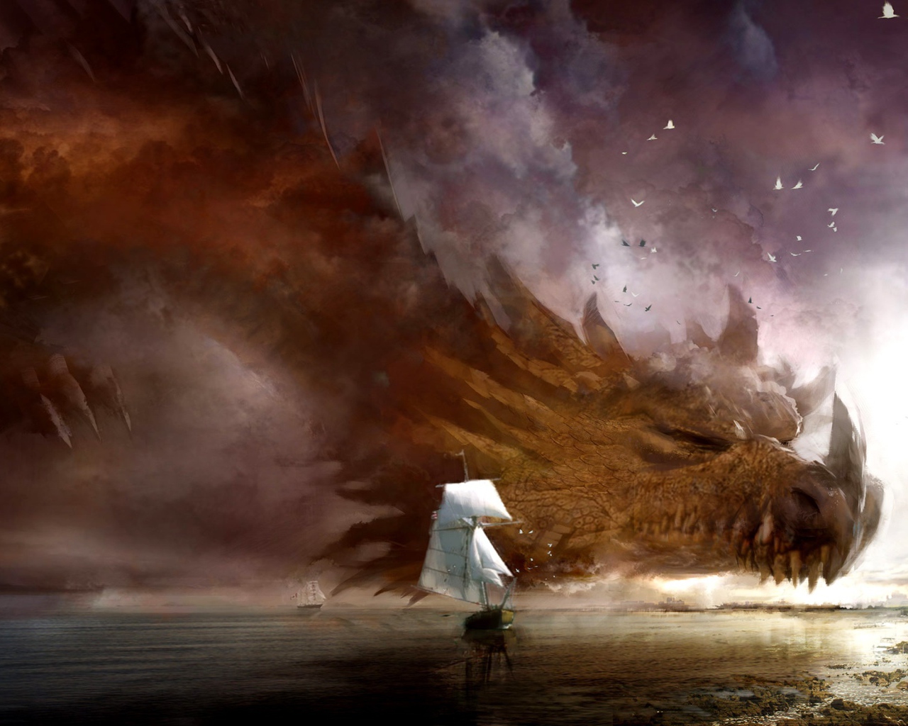 Огромный дракон в море