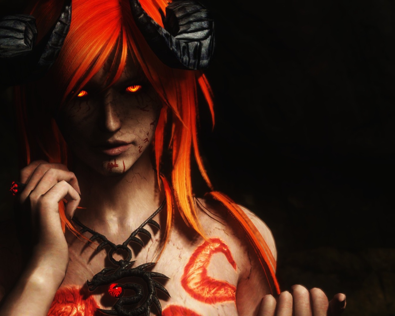 Девушка демон с оранжевыми волосами