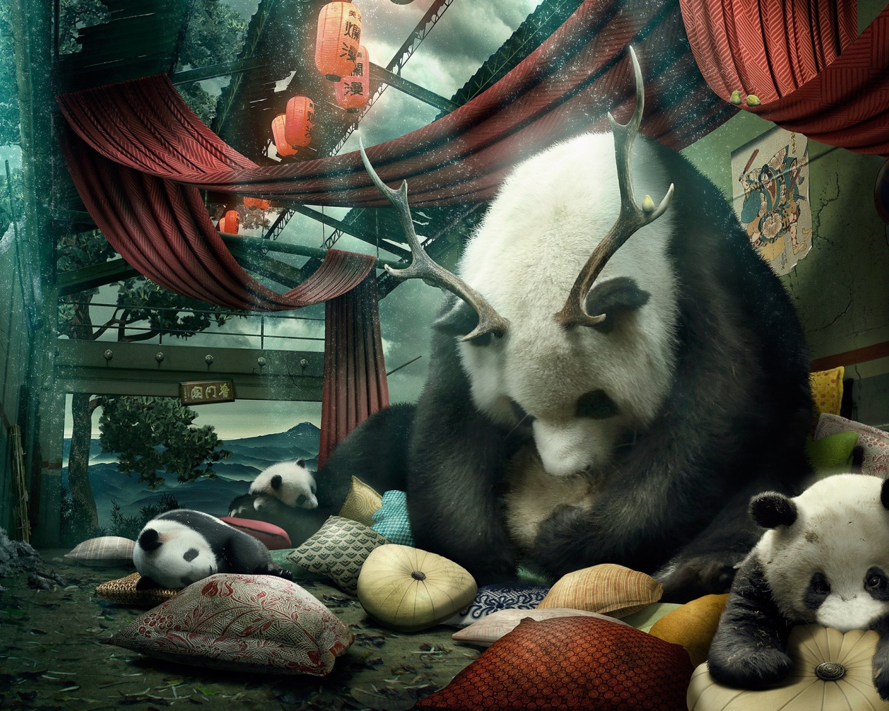 Мама панда с рогами