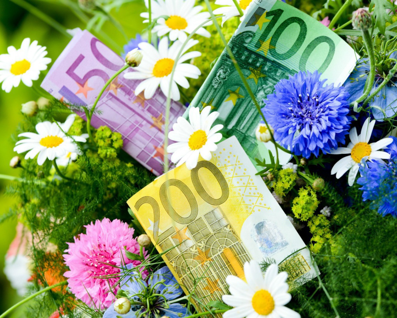 Деньги в букете