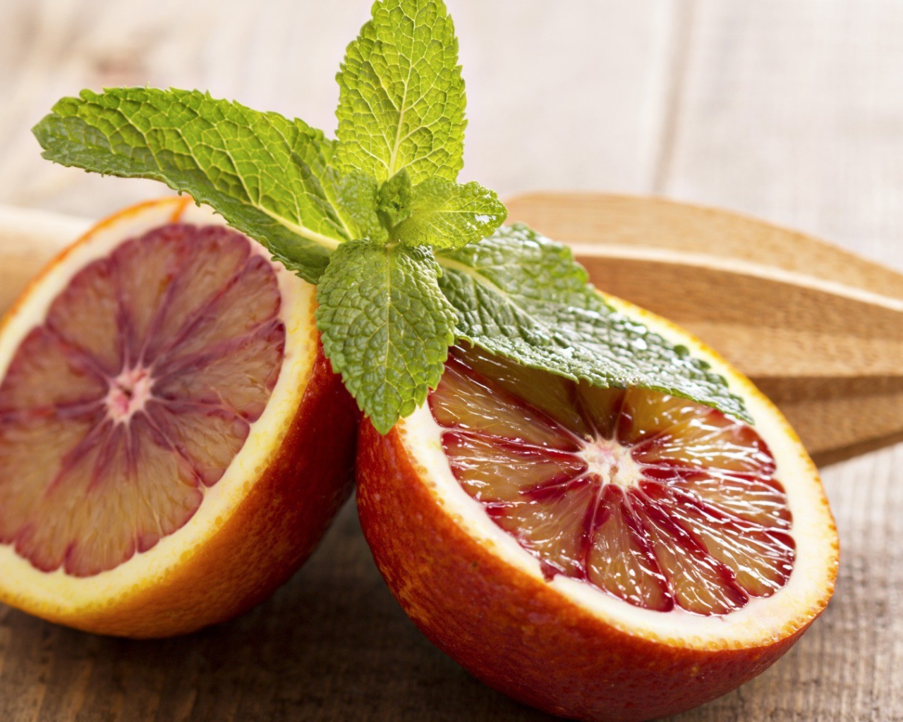 Необычный цитрусовый фрукт