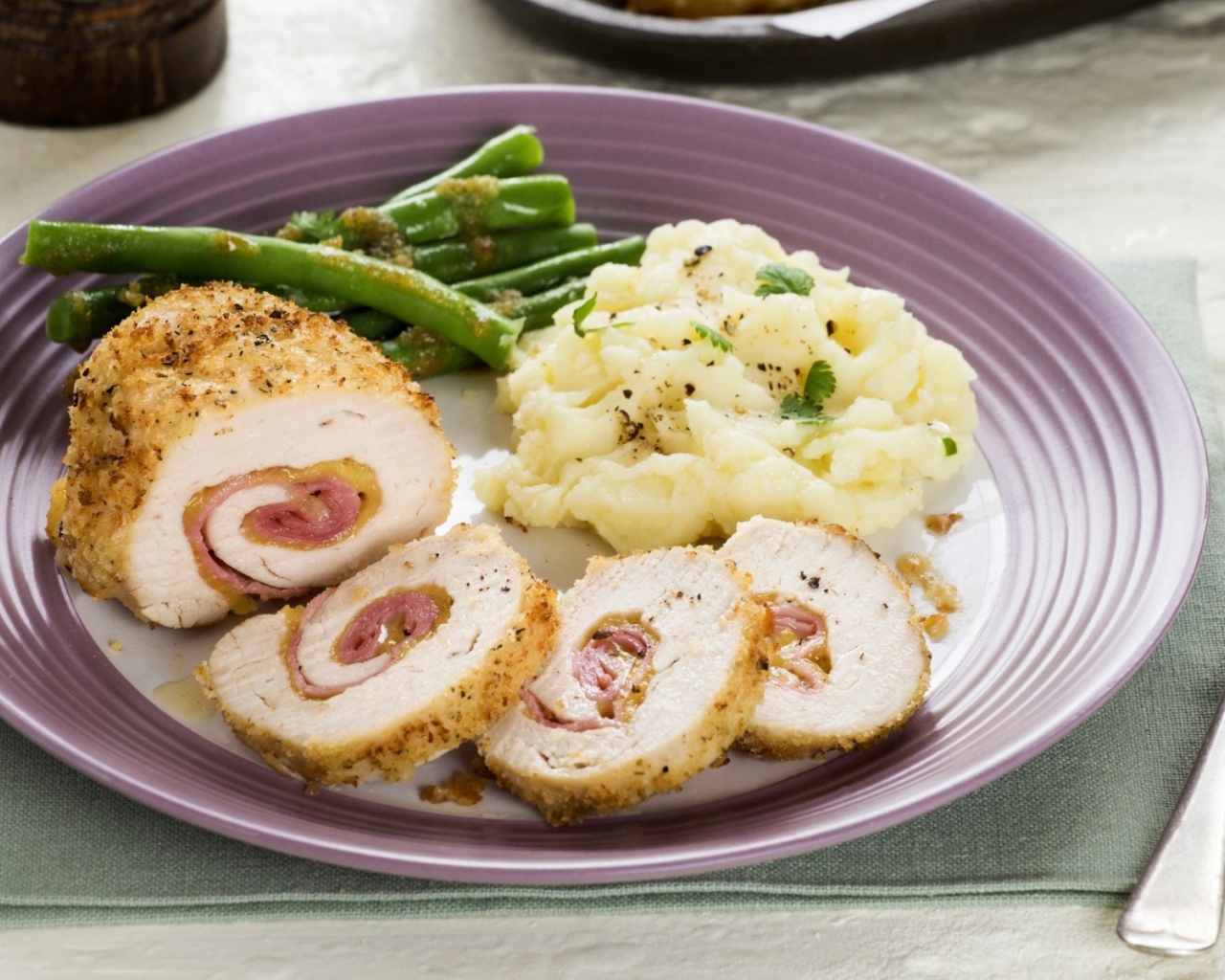 Meatloaf with mashed potatoes