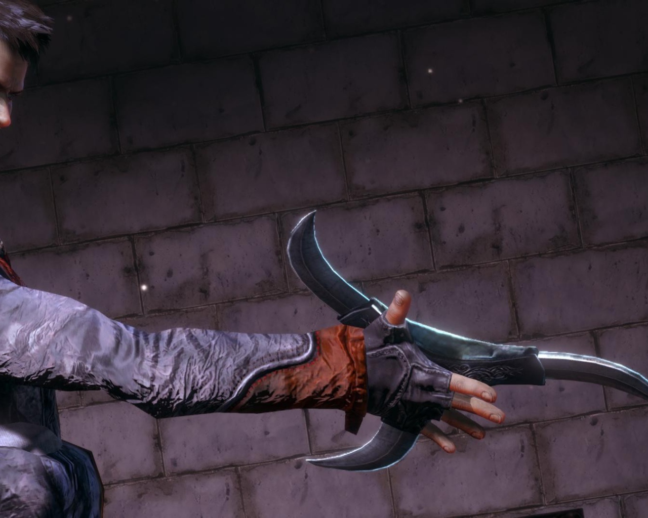 Бумеранг в руке Данте, игра Devil May Cry