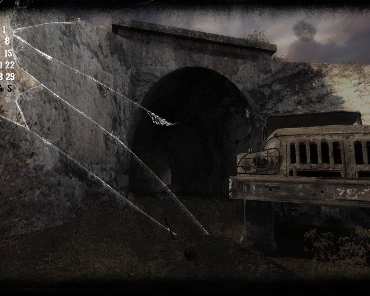 Вход в заброшенную военную базу