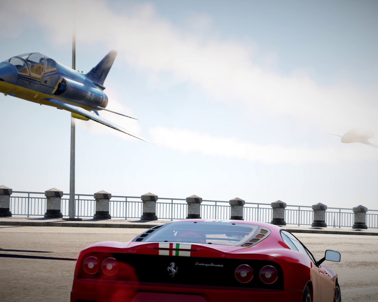 Истребитель над гоночным треком в игре Forza Horizon