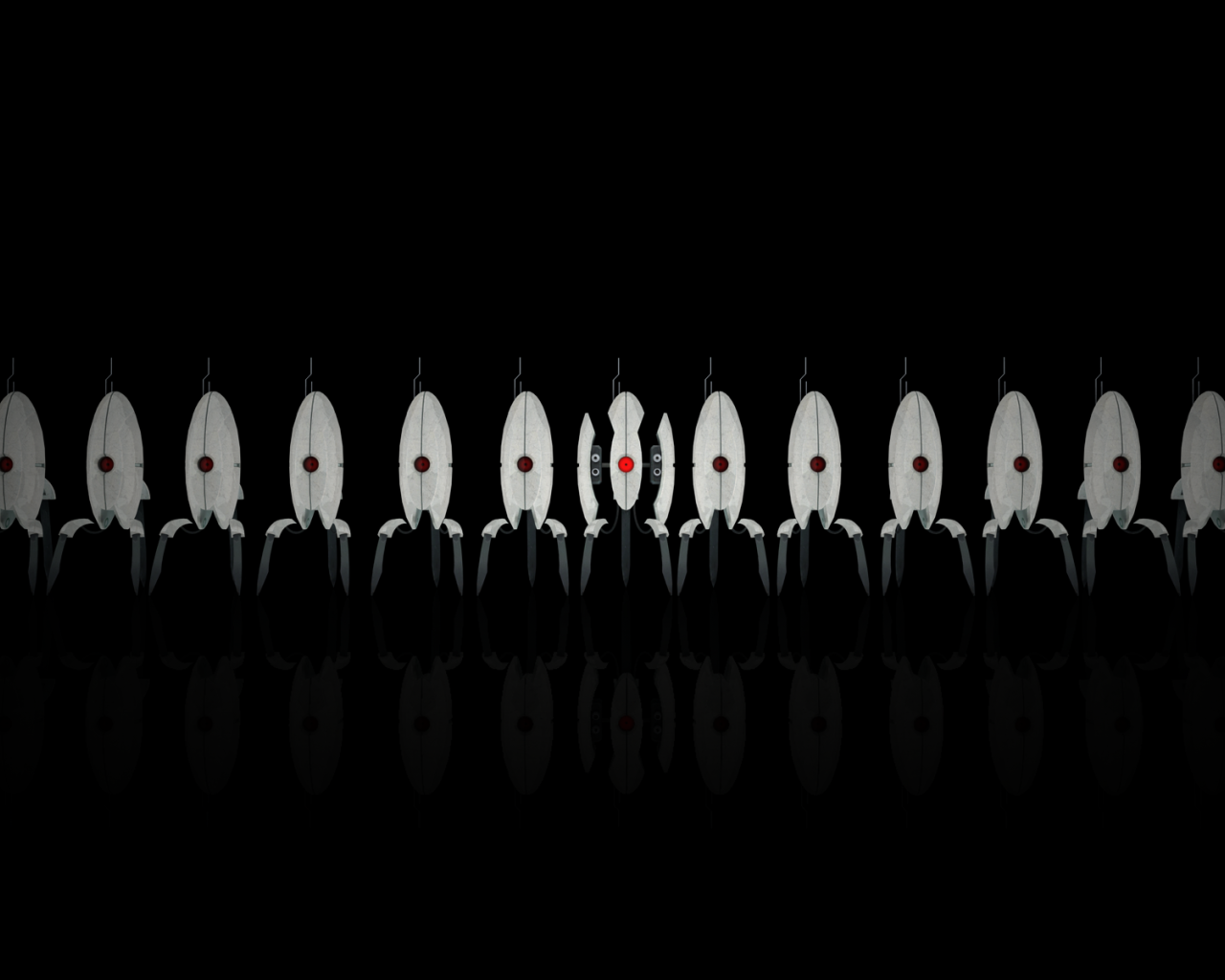 Трехногие дроны из компьютерной игры