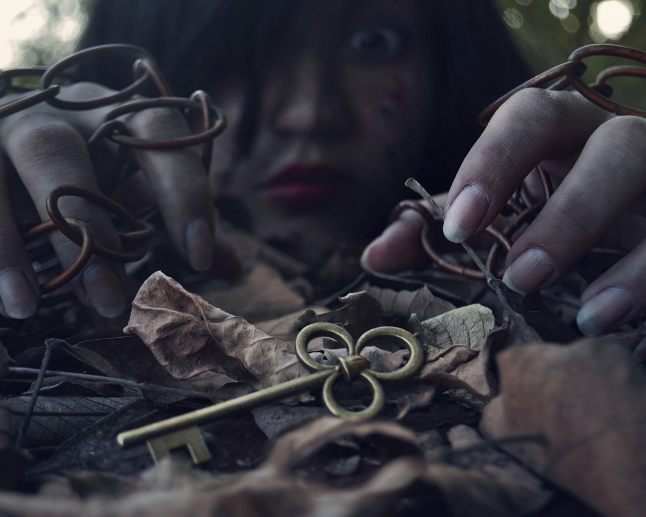 Девушка нашла ключ