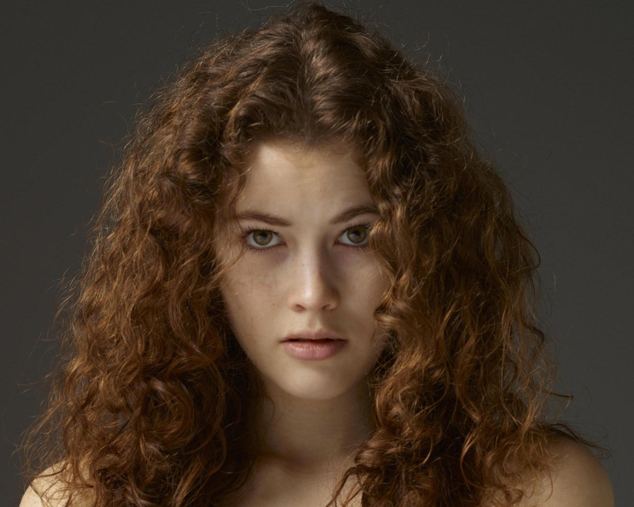 Кучерявая модель Хайди
