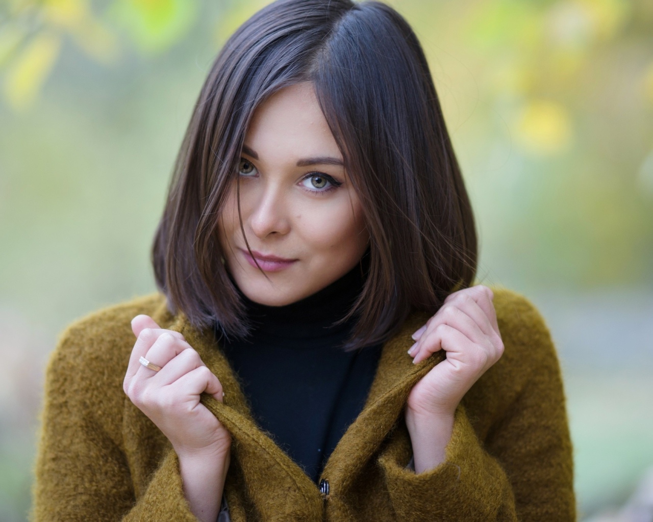 Модель брюнетка Виолетта