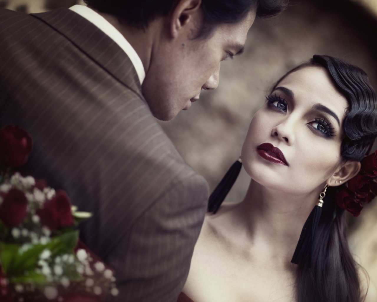 Влюбленная пара в стиле ретро