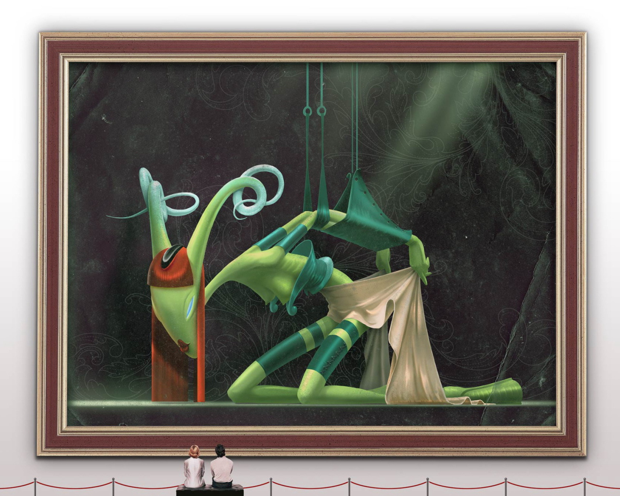 Милая пара смотрит на картину