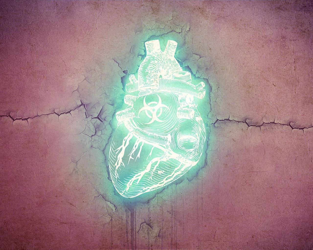 Неоновое сердце в розовом камне