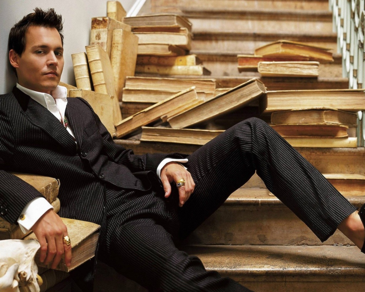 Стильный актер Джонни Депп