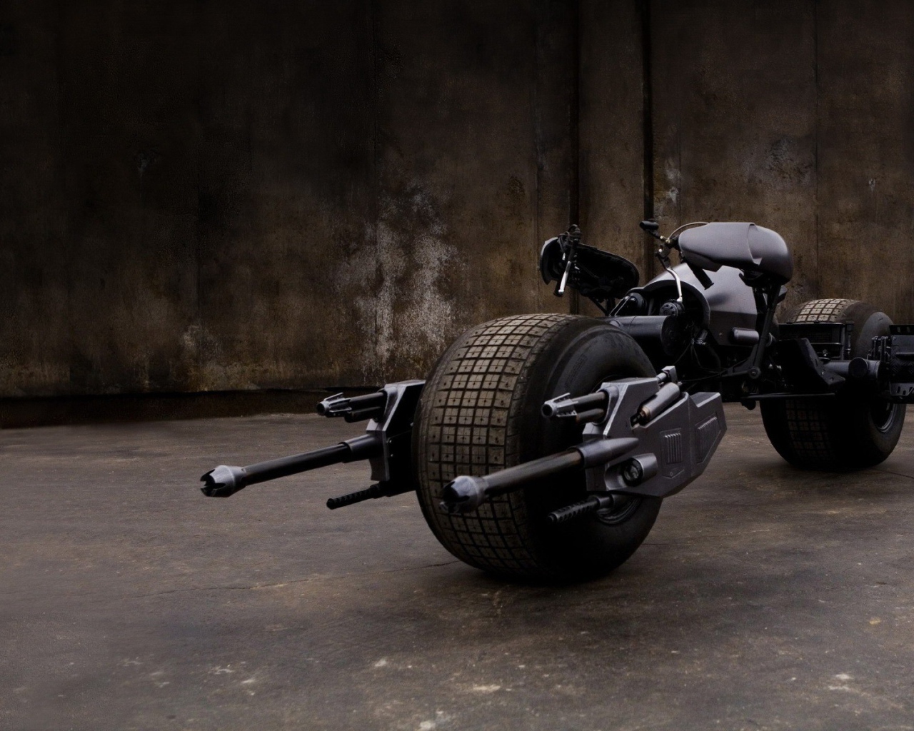 Мотоцикл из Темного Рыцаря