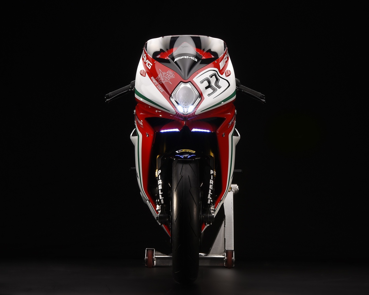 Спортивный мотоцикл MV Agusta F4 RC