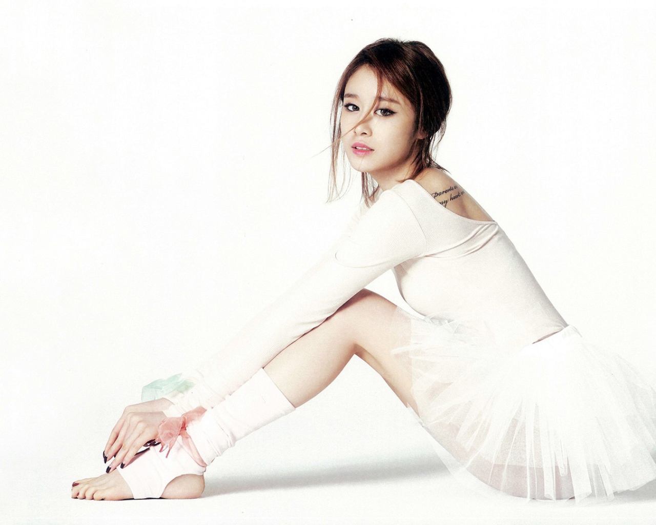 Девушка балерина, группа T-ara