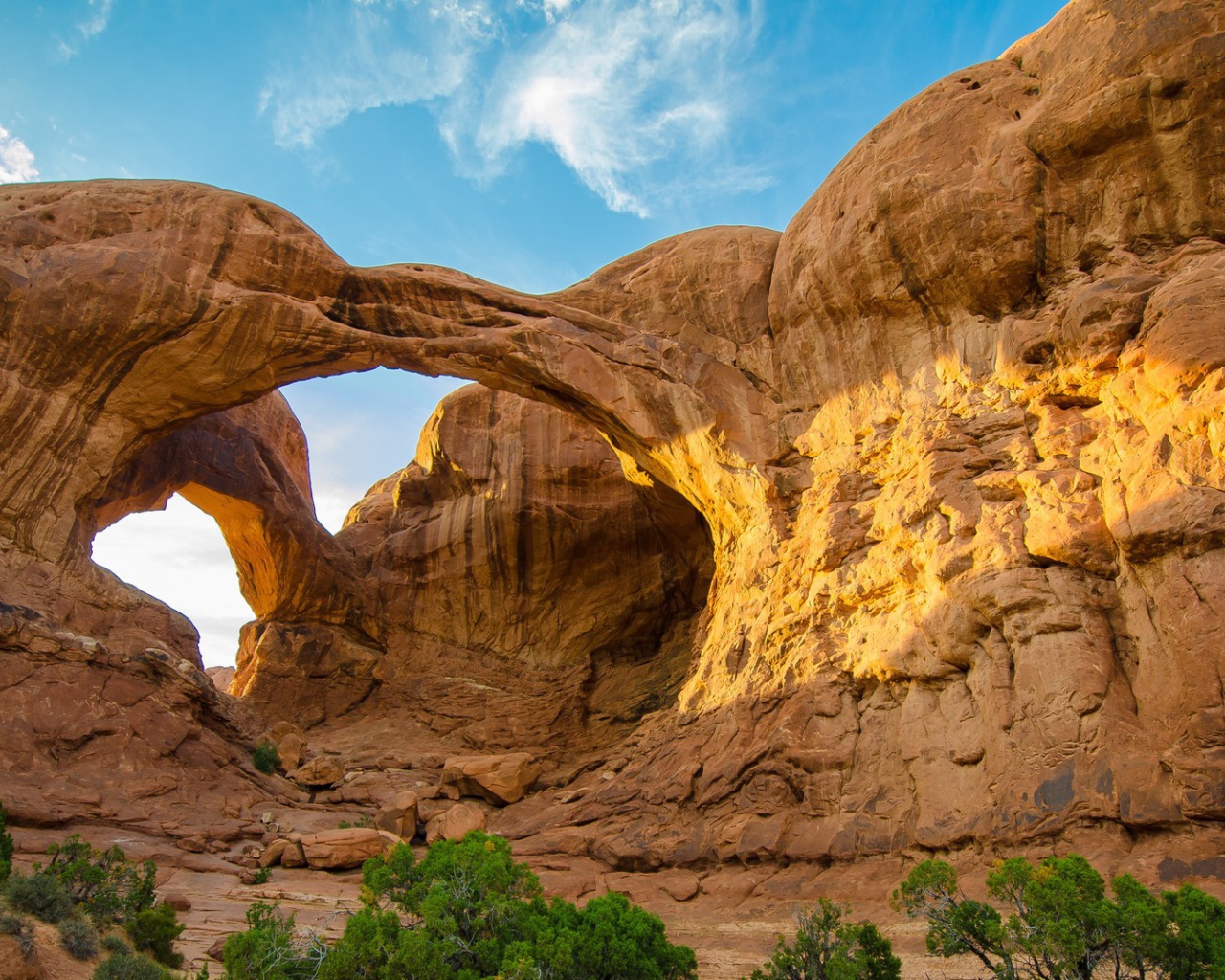 Арки из скал в штате Юта