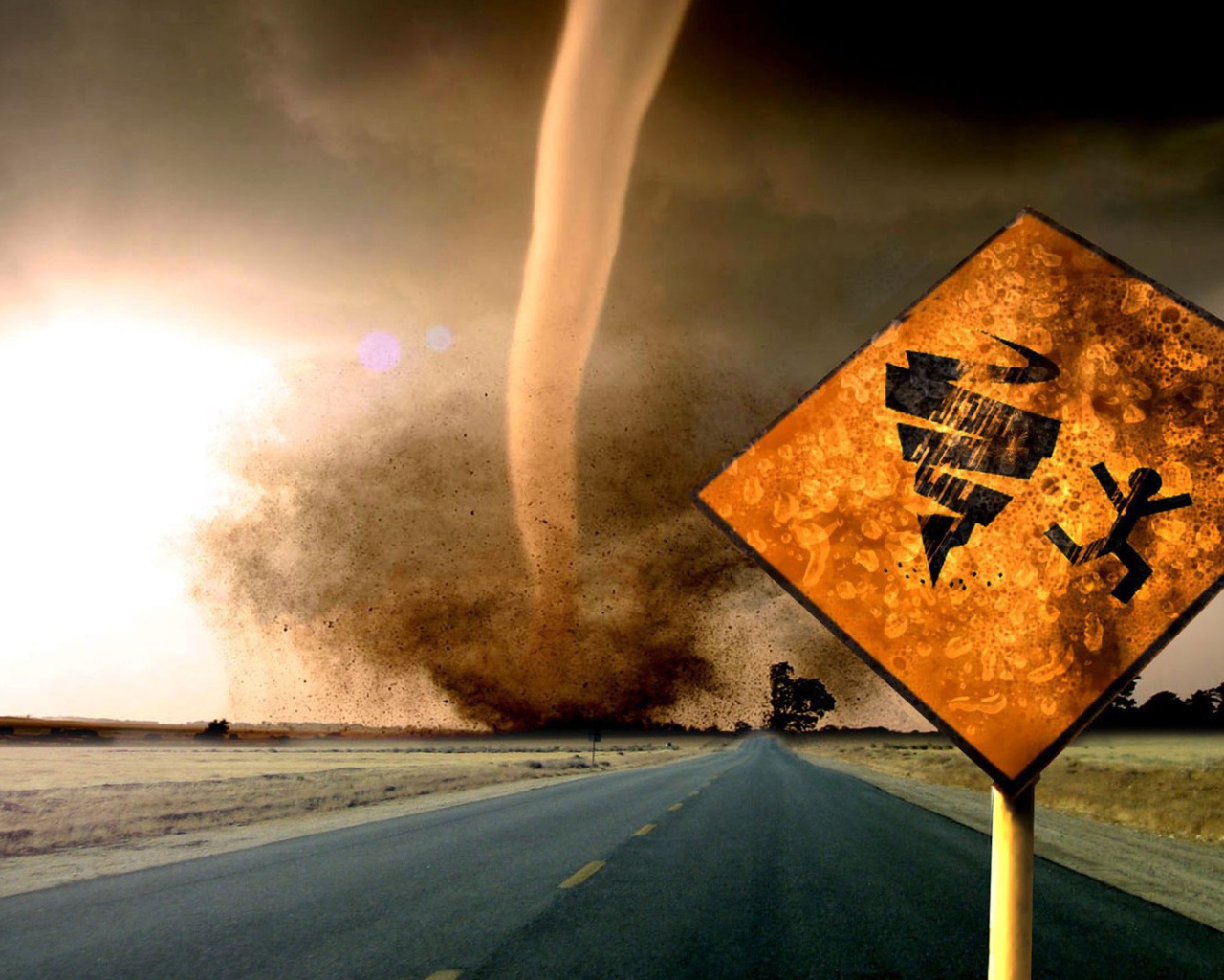 Осторожно приближается торнадо