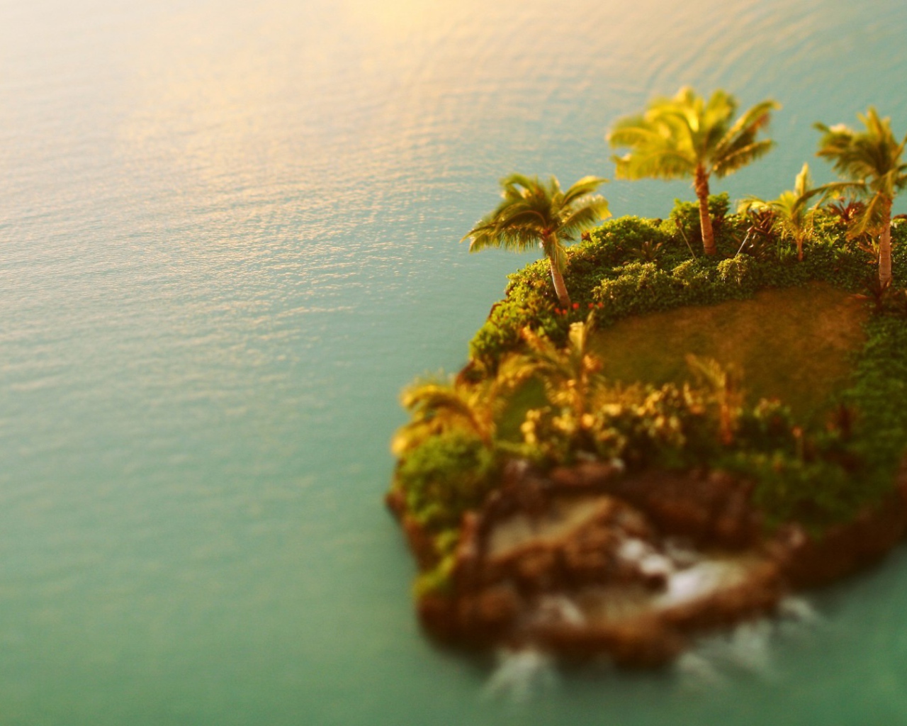 Одинокий зеленый островок